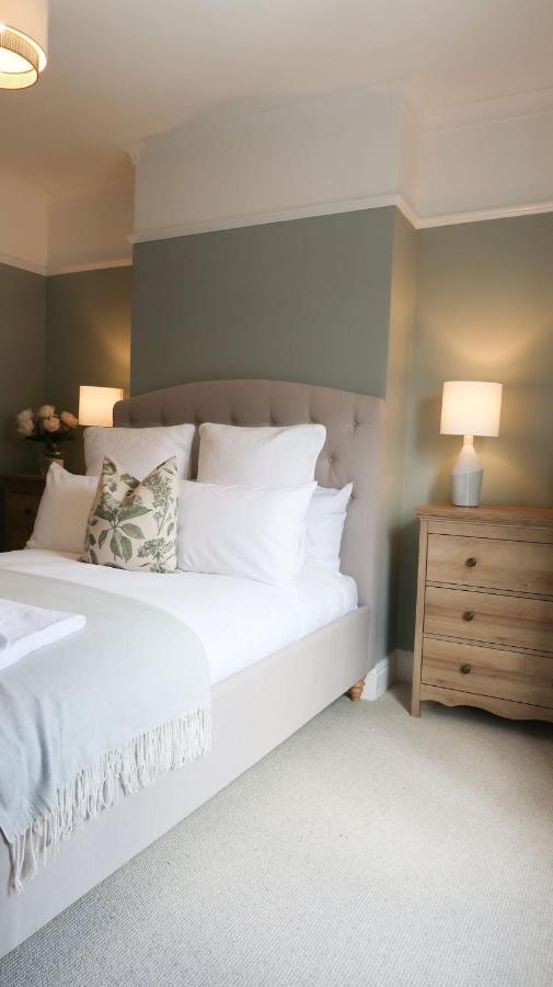Luxury Living Outside The City Walls - Sleeps Six! Chester Kültér fotó